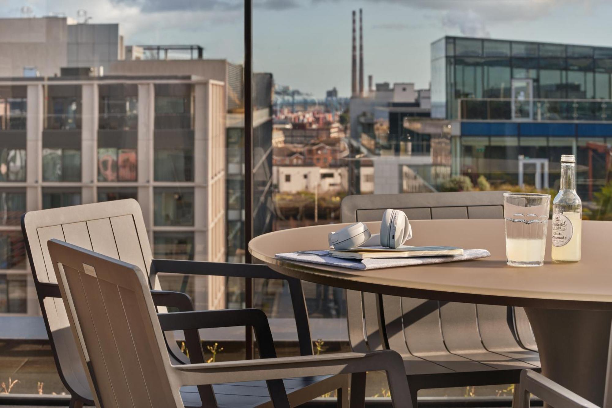 Britain Quay, Sonder Apartments By Marriott Bonvoy Dublin Ngoại thất bức ảnh